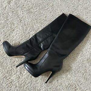 Women’s INC leather boots size 9